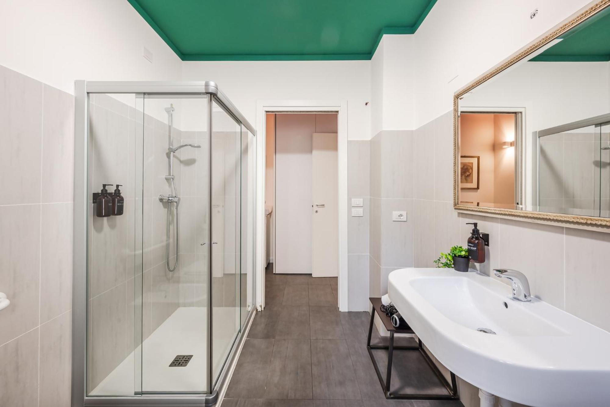 Infinity Suite Verona Free Parking Екстер'єр фото